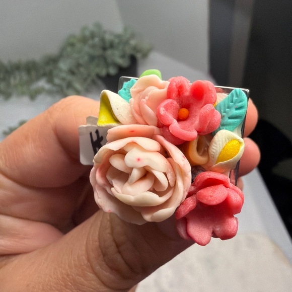 Handmade Floral Polymer Clay Ring - Picture 4 of 7